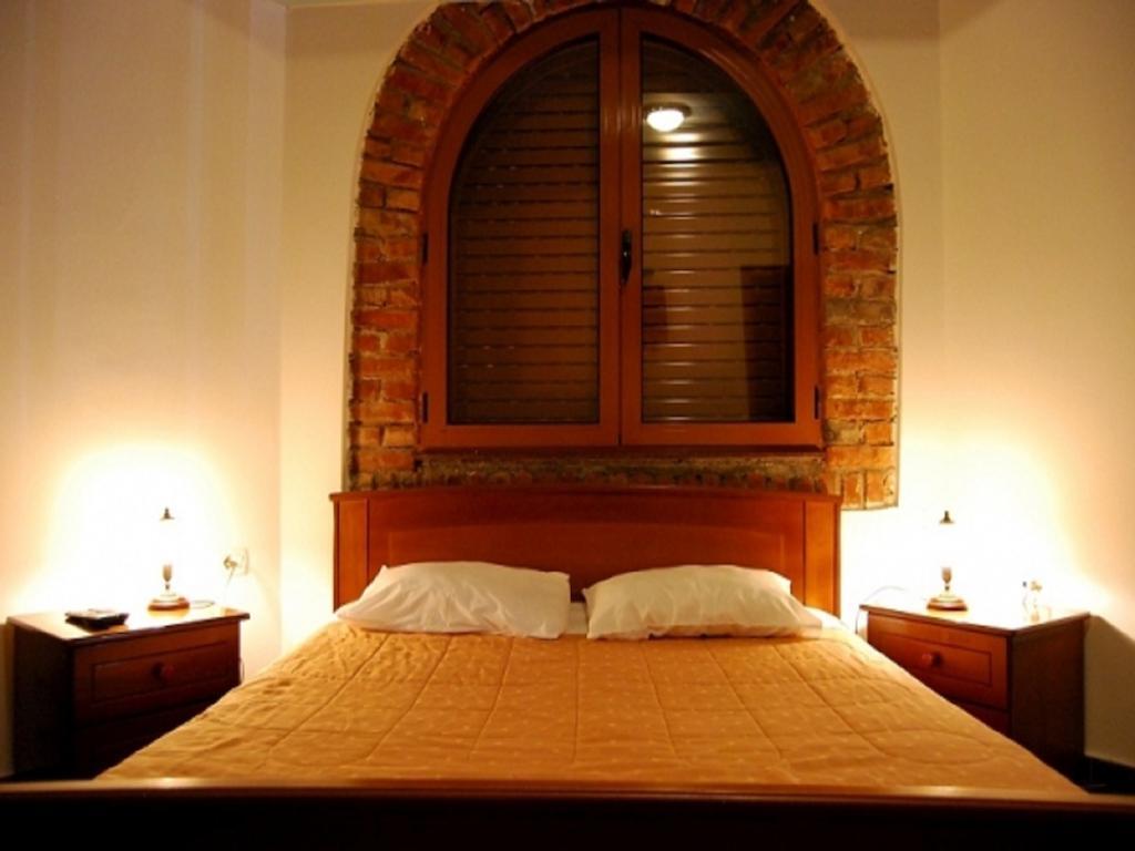 Hotel Livia Ксамил Номер фото